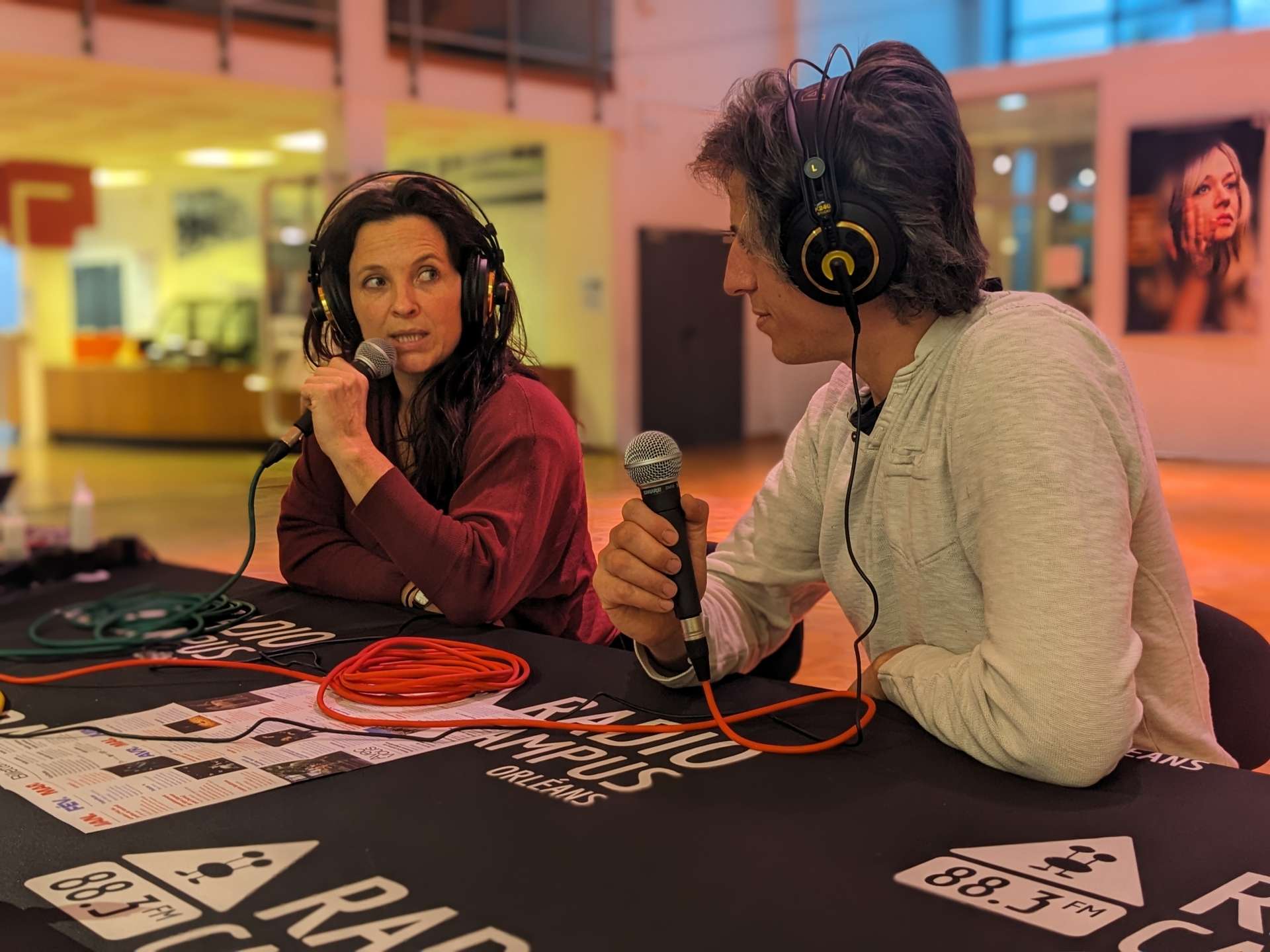 Discussion entre Camille Decourtye et Blaï Mateu Trias à l'occasion d'un plateau Radio Campus Orléans